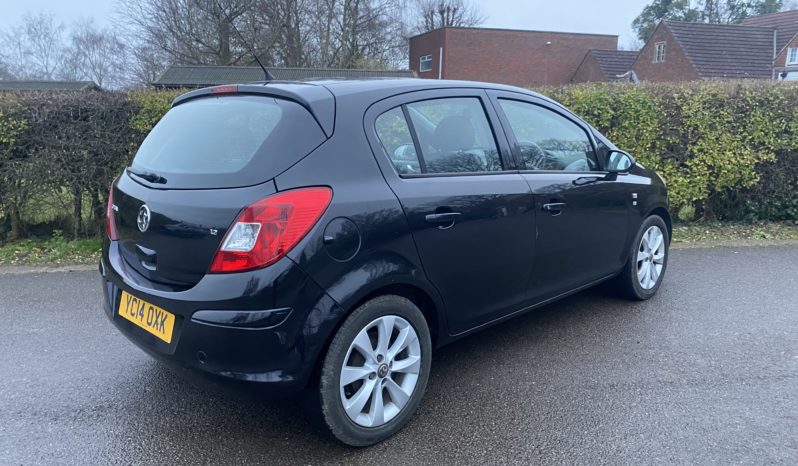 
								Vauxhall Corsa full									