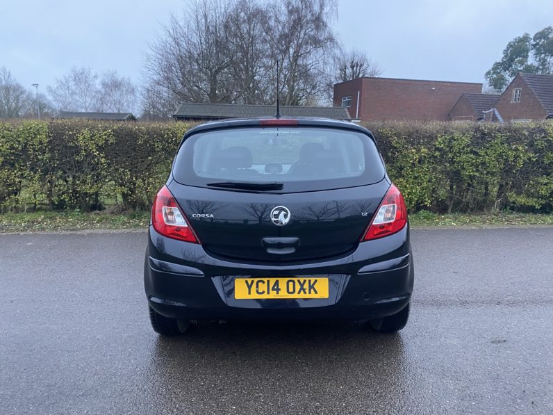 
								Vauxhall Corsa full									