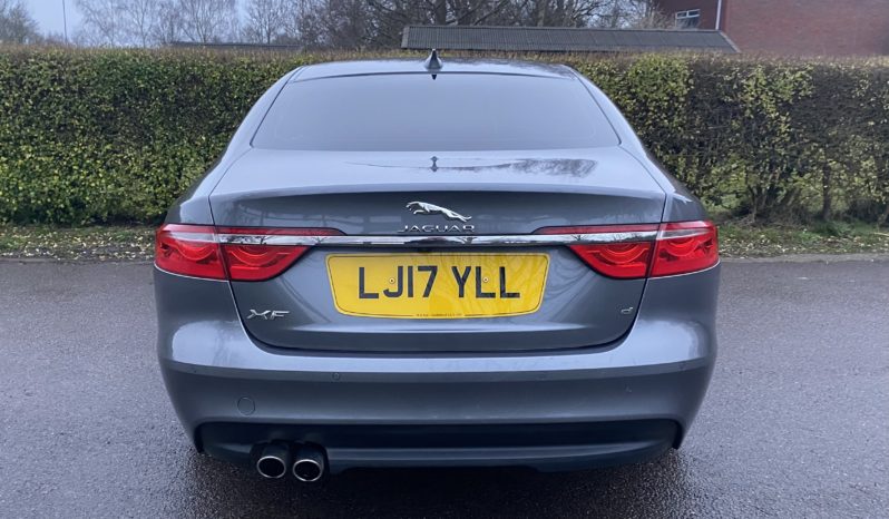 
								Jaguar XF full									