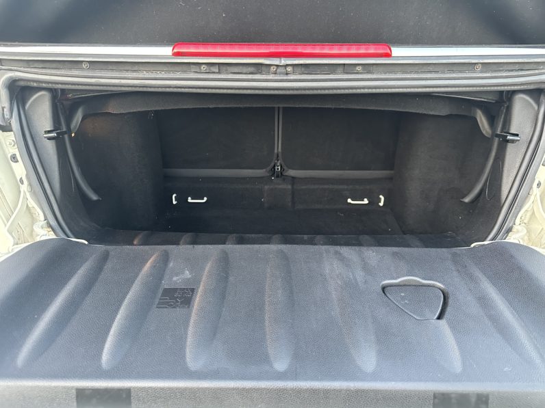 
								Mini Convertible full									
