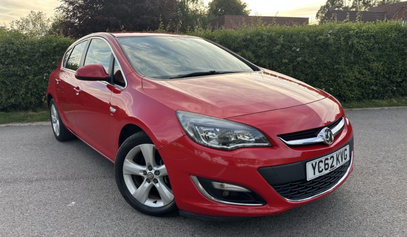 
								Vauxhall Astra full									