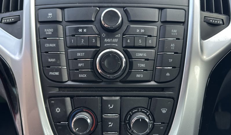 
								Vauxhall Astra full									