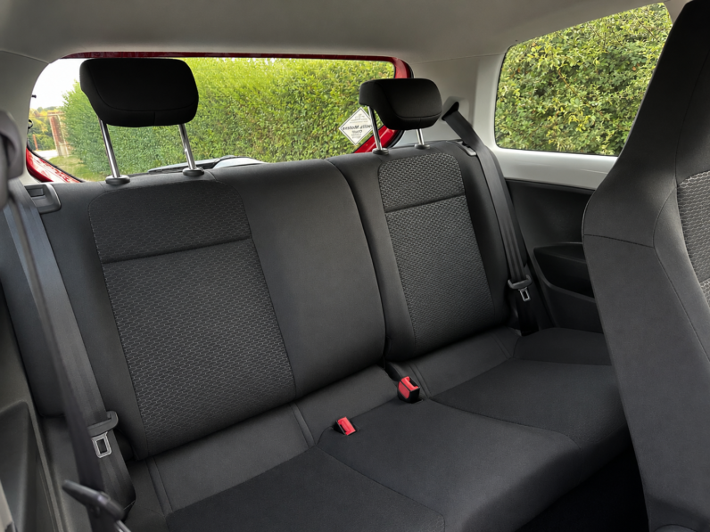 
								Seat Mii full									