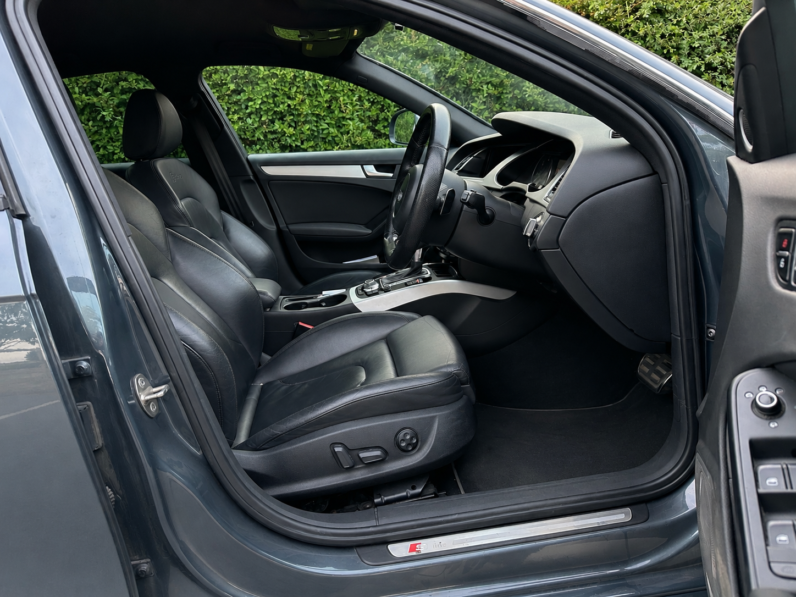 
								Audi A4 full									