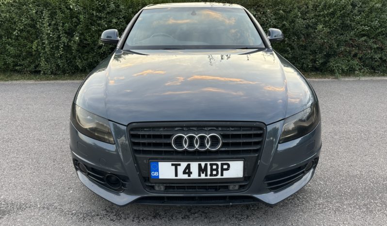 
								Audi A4 full									