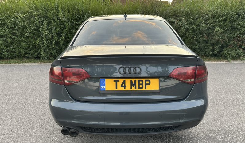 
								Audi A4 full									
