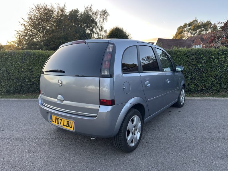 
								Vauxhall Meriva full									
