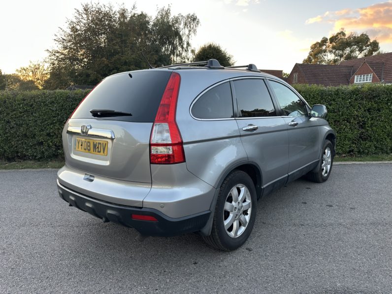 
								Honda CR-V full									