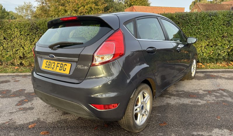 Ford Fiesta full